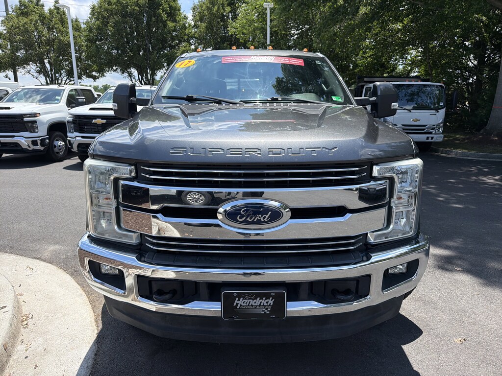 Used 2017 Ford Super Duty F-250 SRW Lariat Pickup