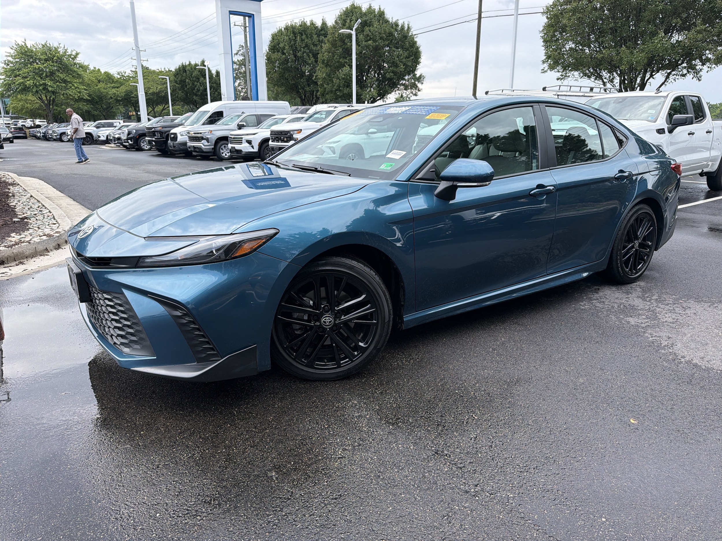 Toyota Camry SE