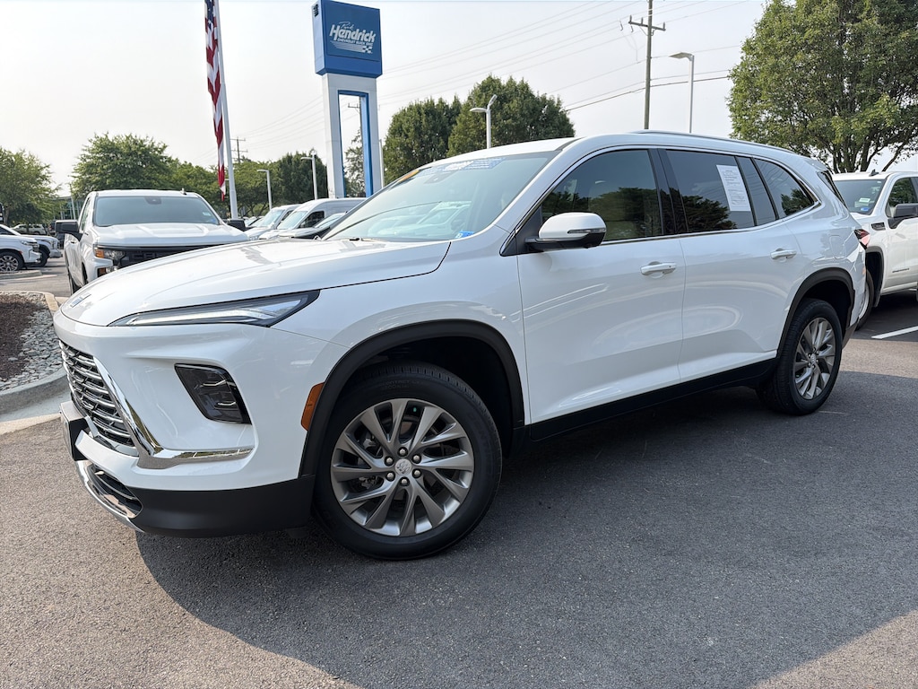 Used 2026 Buick Enclave Preferred SUV