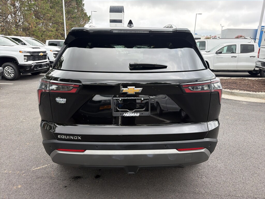 Used 2025 Chevrolet Equinox FWD LT SUV