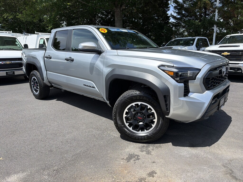 Used 2024 Toyota Tacoma 4WD TRD Off Road Pickup