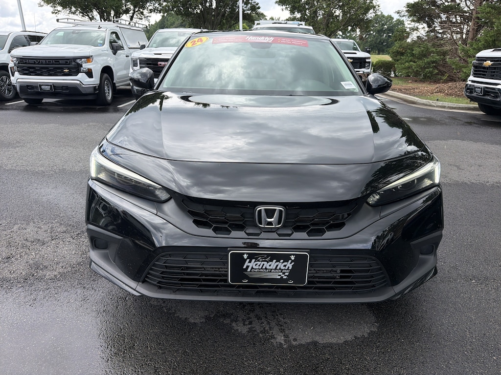 Used 2024 Honda Civic EX-L Hatchback