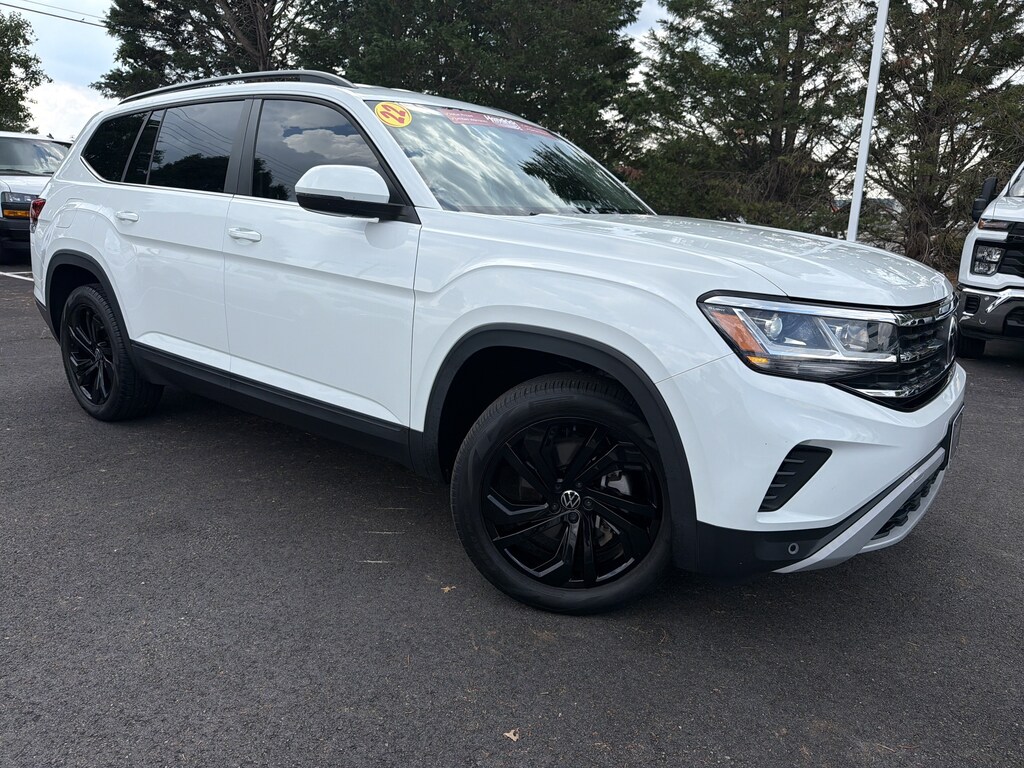 Used 2022 Volkswagen Atlas 2.0T SE w/Technology SUV