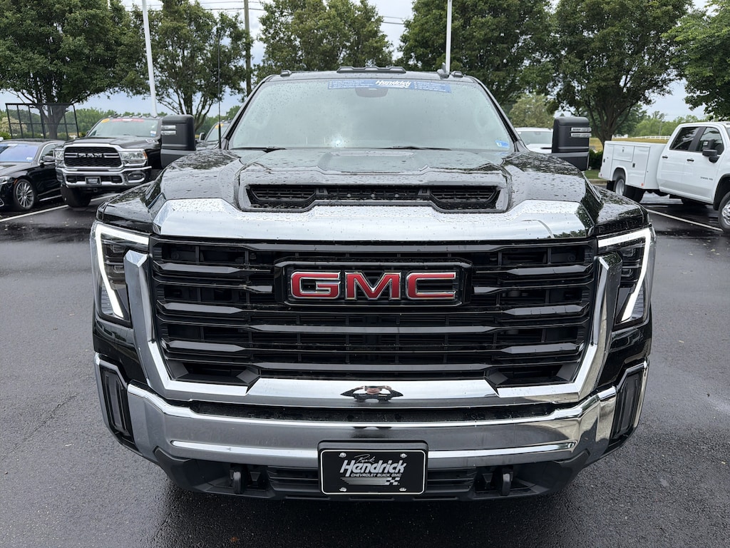 Used 2026 GMC Sierra 3500HD CC Pro Pickup