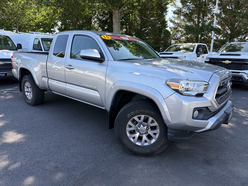Used 2016 Toyota Tacoma SR5 Pickup