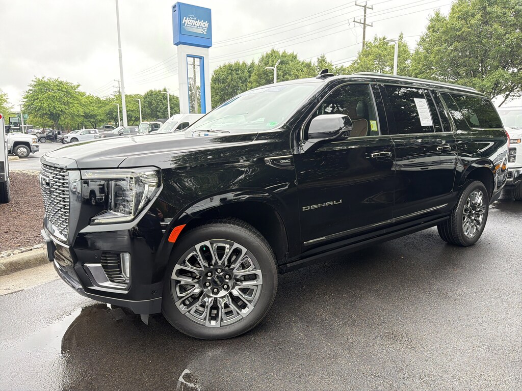 Used 2024 GMC Yukon XL Denali Ultimate SUV