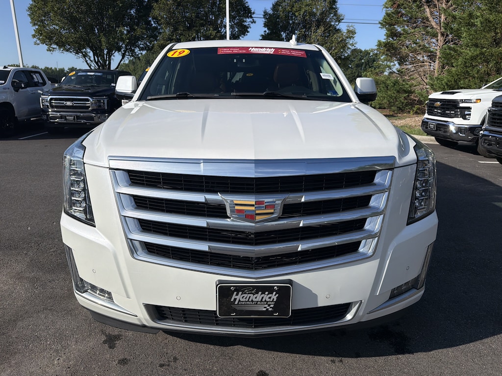 Used 2019 CADILLAC Escalade ESV Luxury SUV