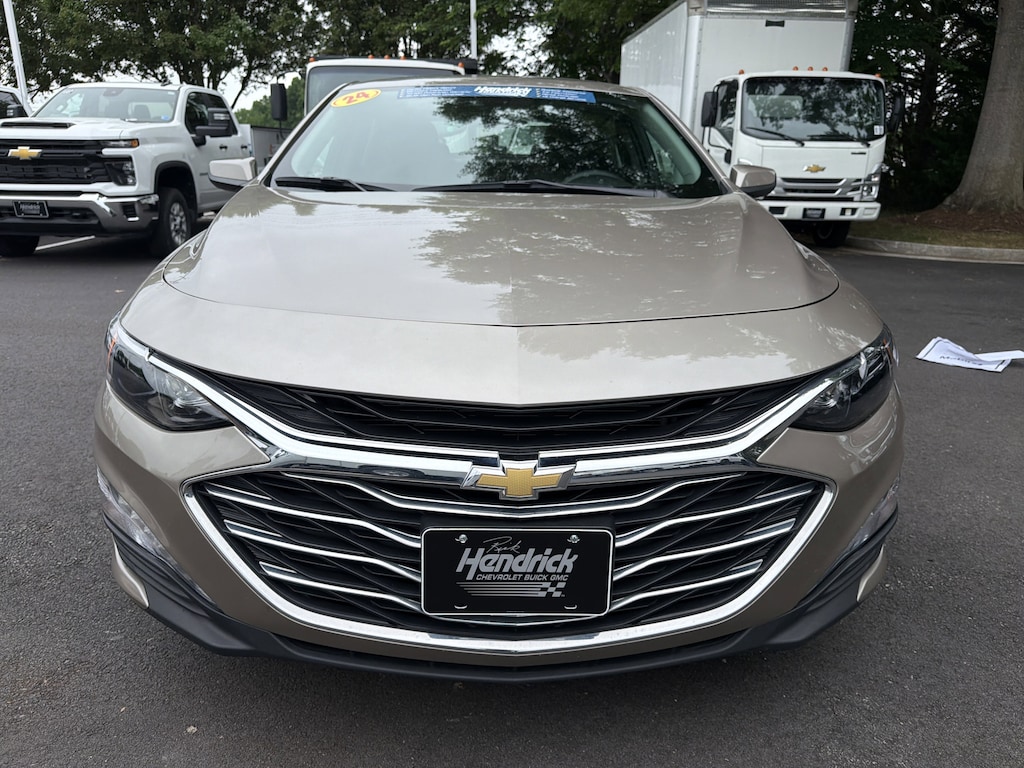 Used 2024 Chevrolet Malibu LT Sedan
