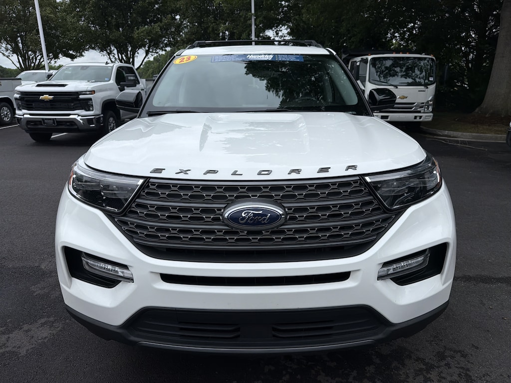 Used 2023 Ford Explorer XLT SUV