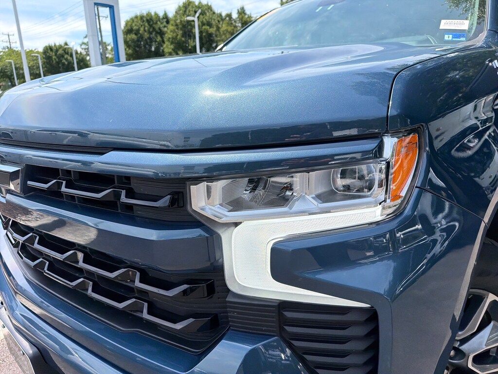 Used 2024 Chevrolet Silverado 1500 RST Pickup