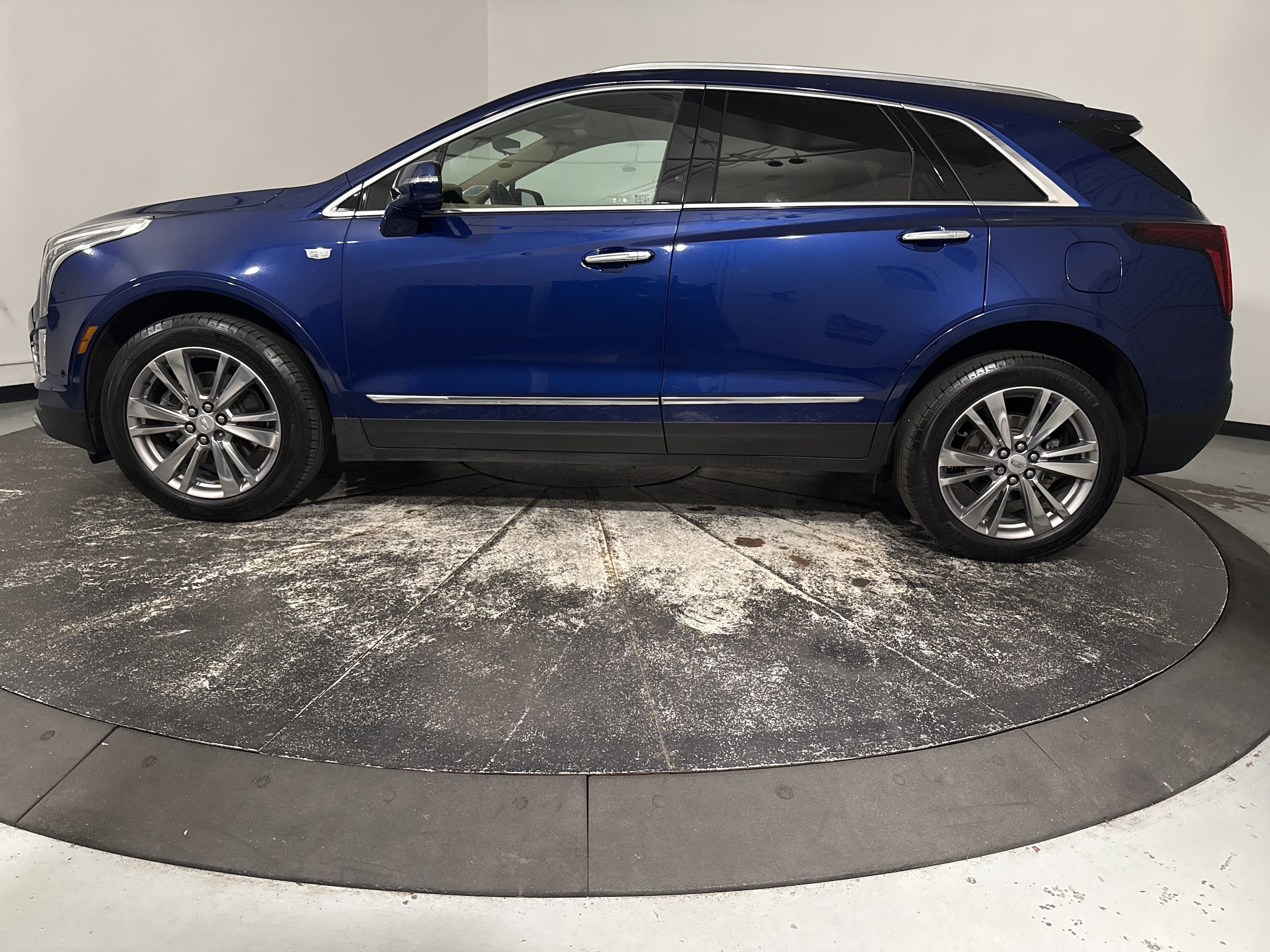 2023 CADILLAC XT5 AWD Premium Luxury photo 4