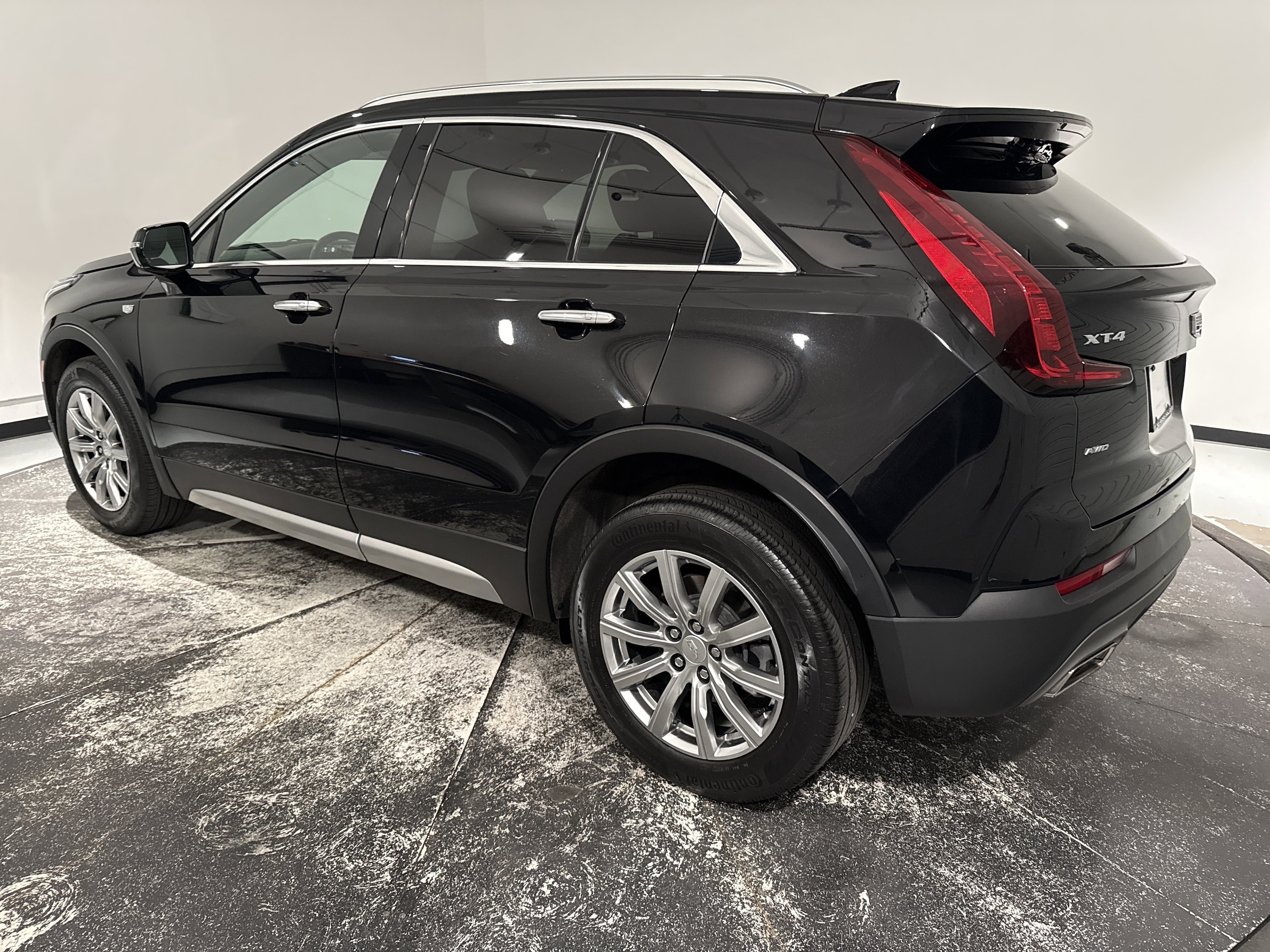 2023 CADILLAC XT4 AWD Premium Luxury photo 5
