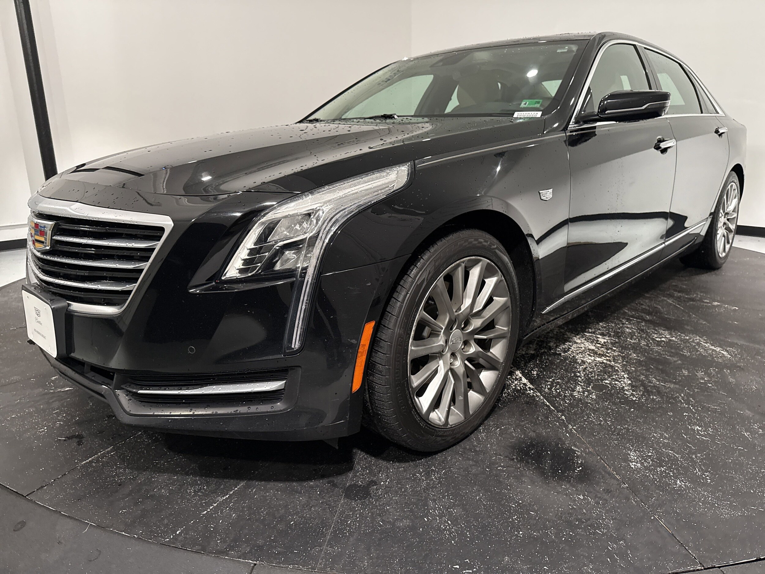 2018 Cadillac CT6 photo 3