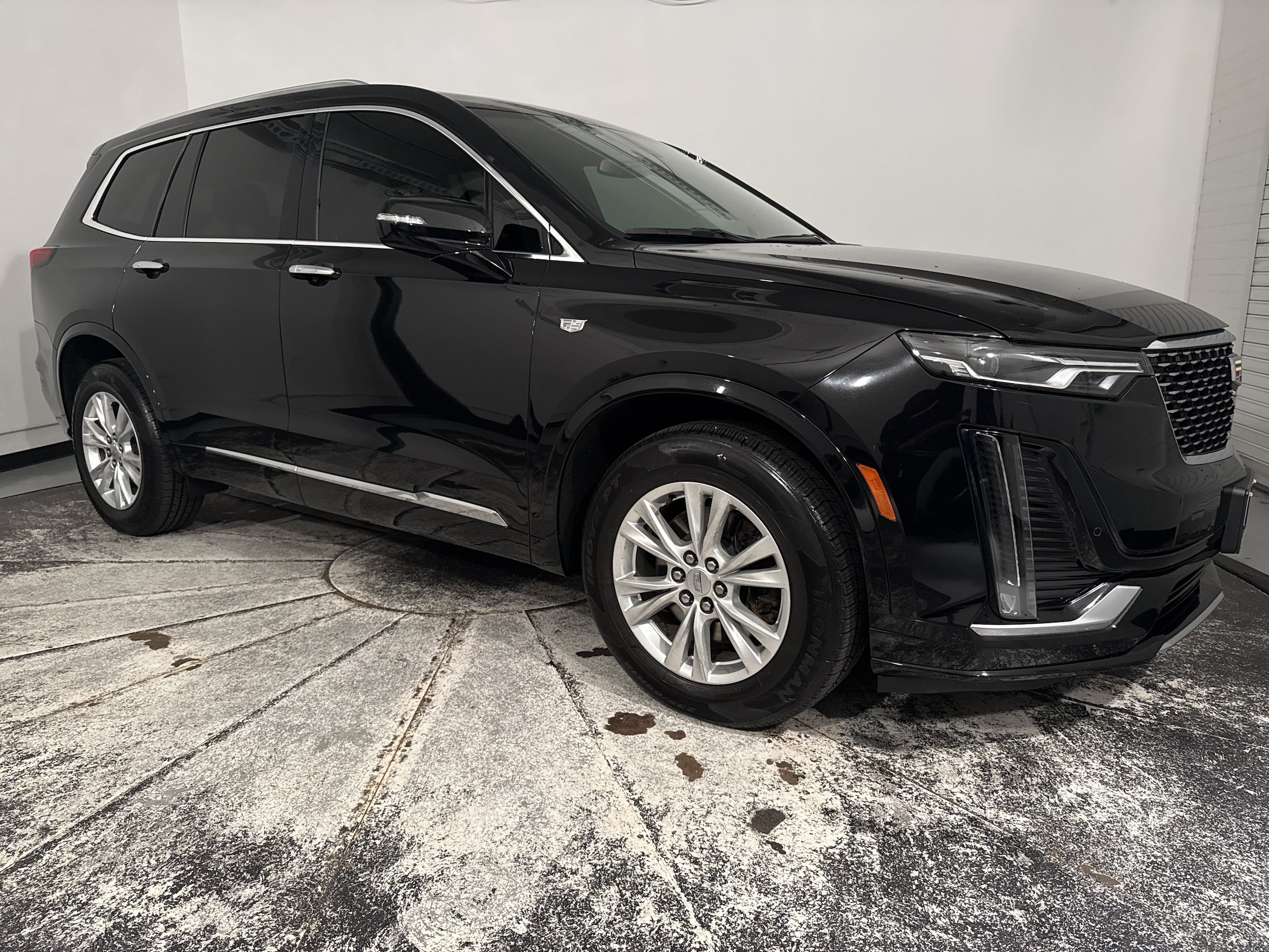 2023 CADILLAC XT6 FWD Luxury
