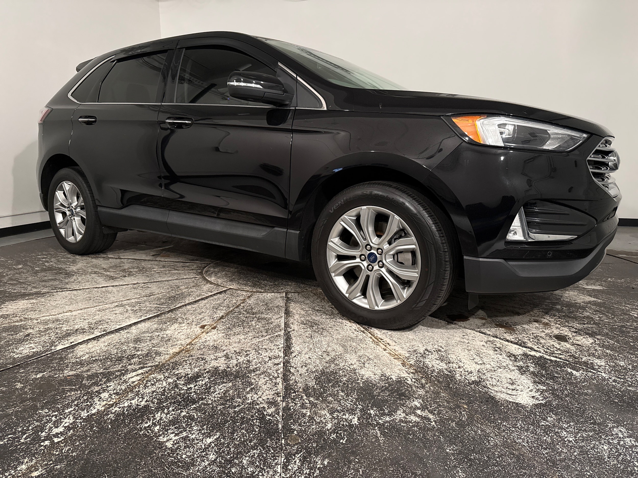 Ford Edge Titanium