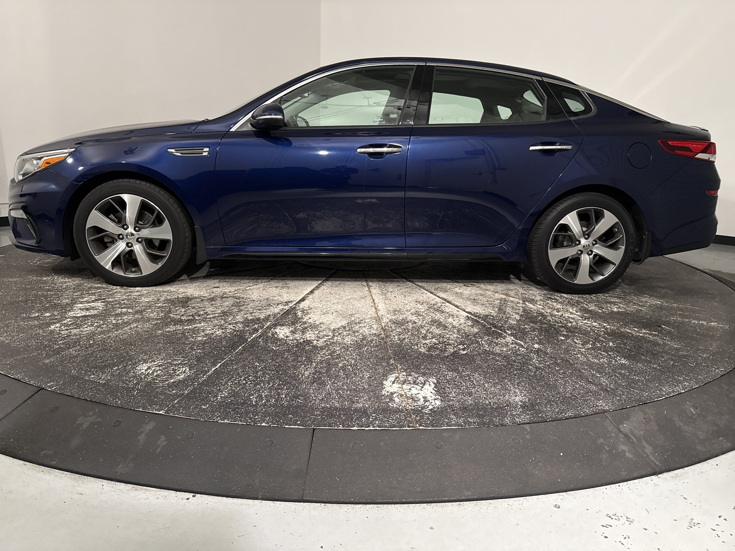 Kia Optima S