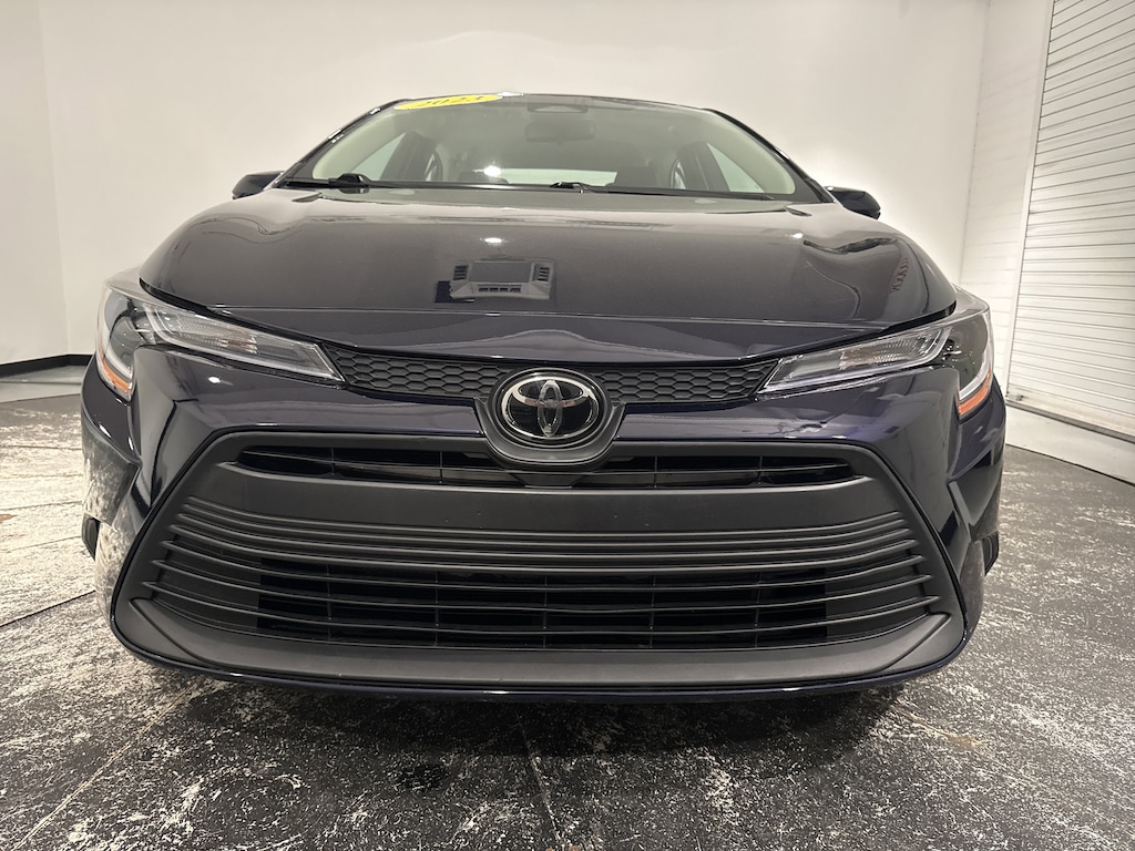 Used 2023 Toyota Corolla LE Sedan