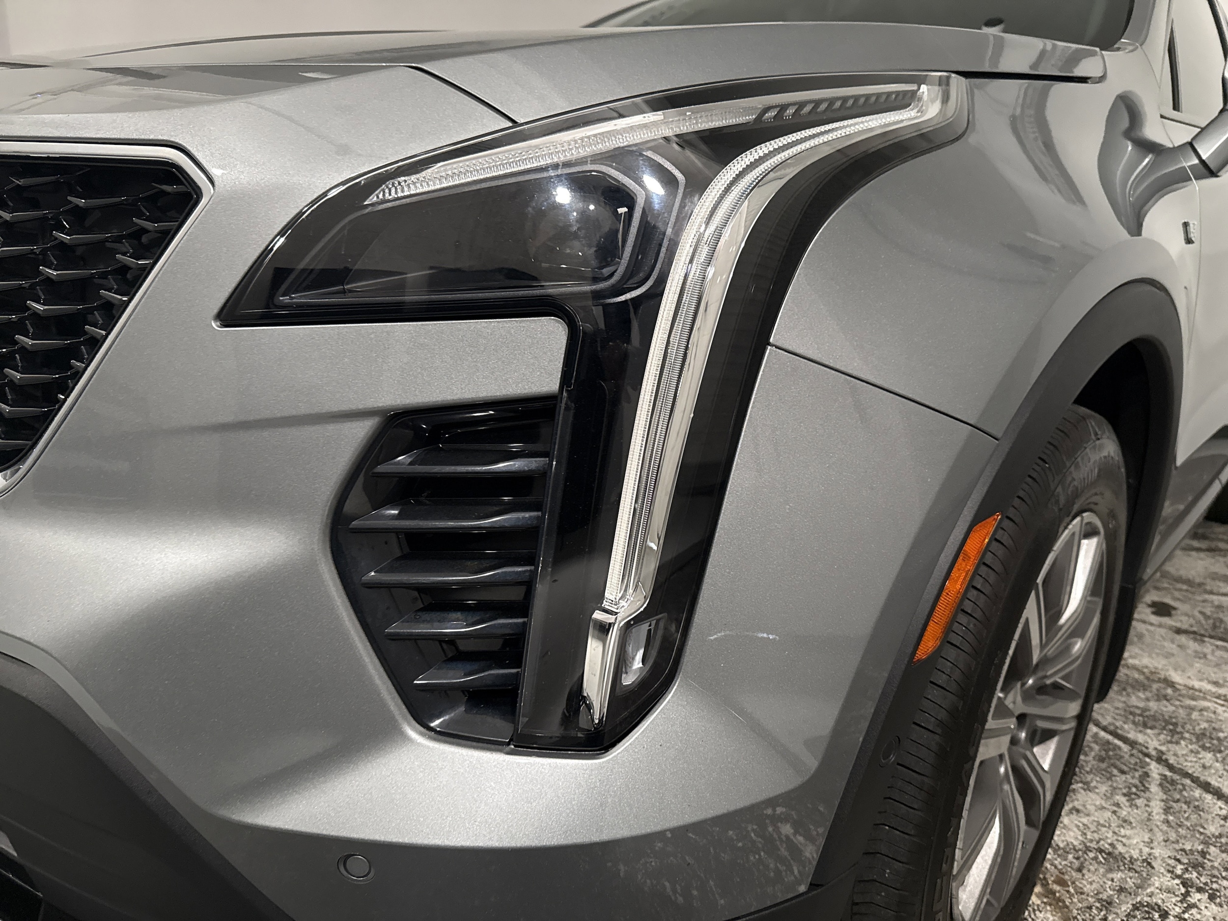 2023 CADILLAC XT4 AWD Sport photo 4