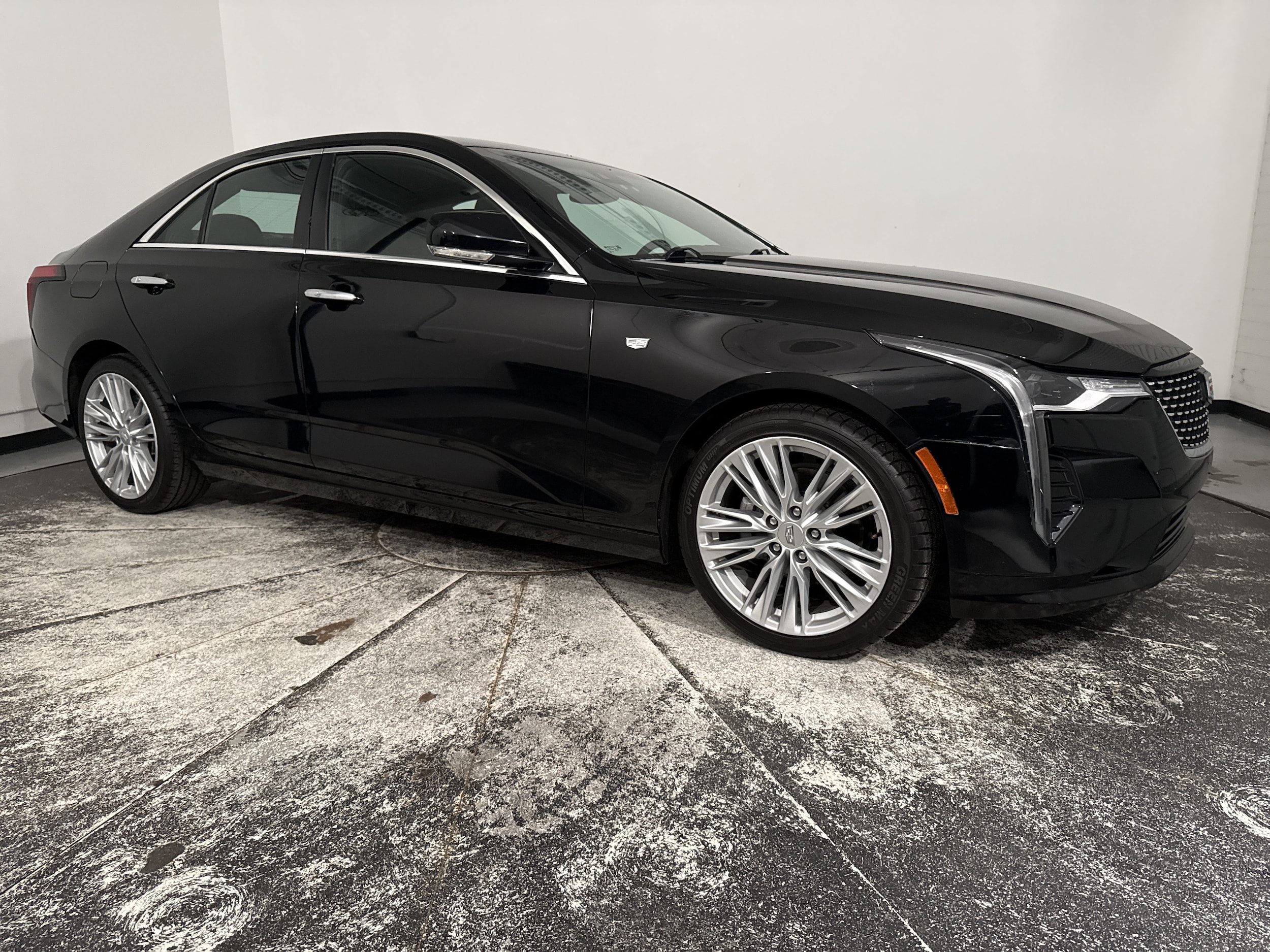 CADILLAC CT4 Premium Luxury