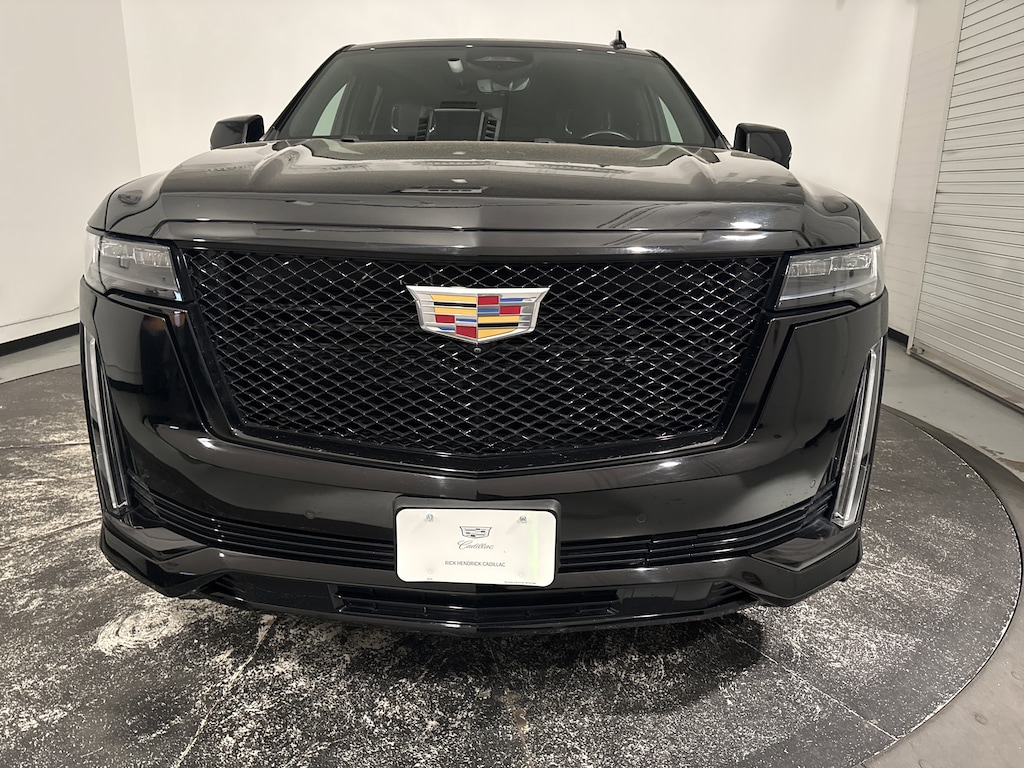 Used 2023 CADILLAC Escalade 4WD Sport SUV