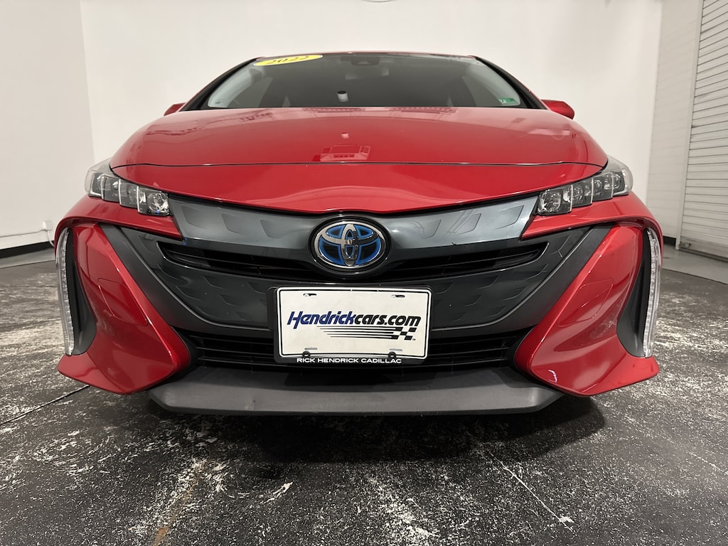 Used 2022 Toyota Prius Prime XLE Hatchback