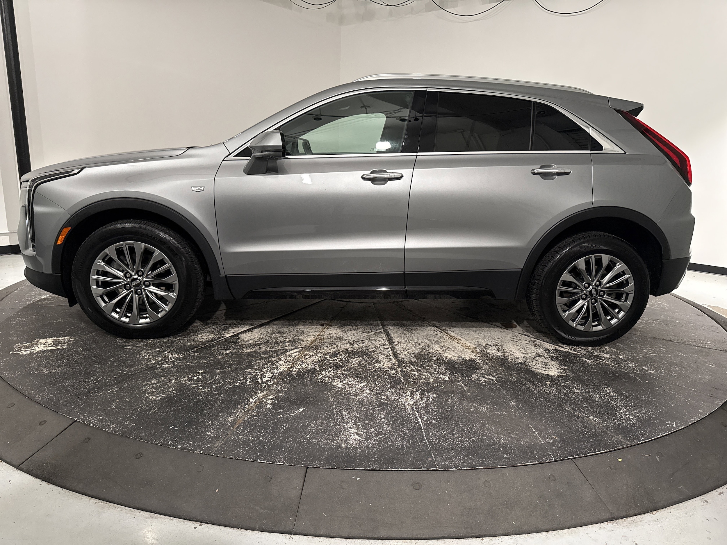 2025 CADILLAC XT4 AWD Premium Luxury photo 4
