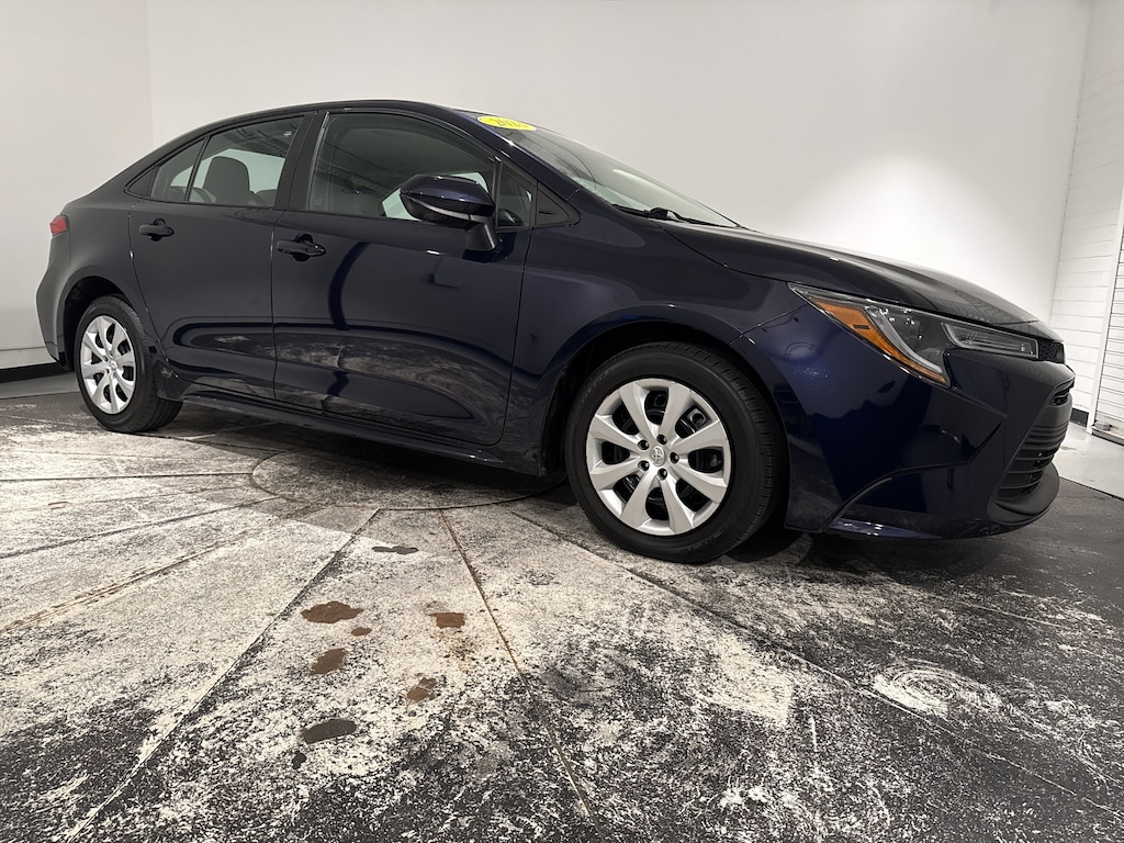 Used 2023 Toyota Corolla LE Sedan