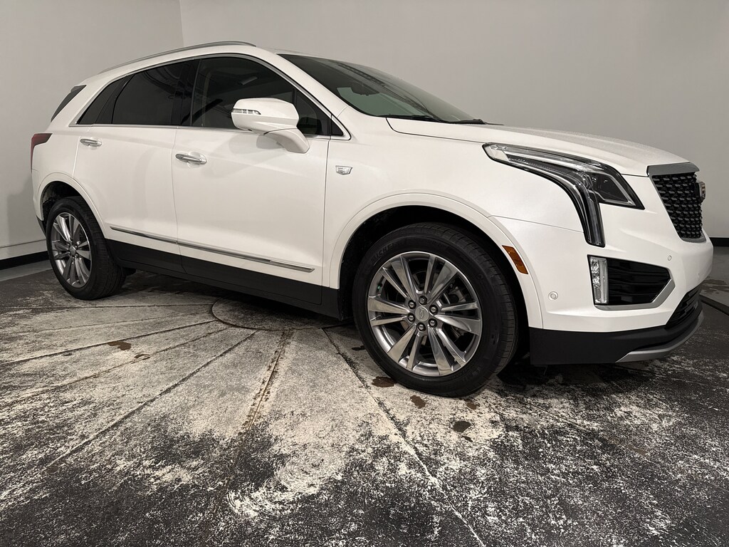 Used 2023 CADILLAC XT5 FWD Premium Luxury SUV