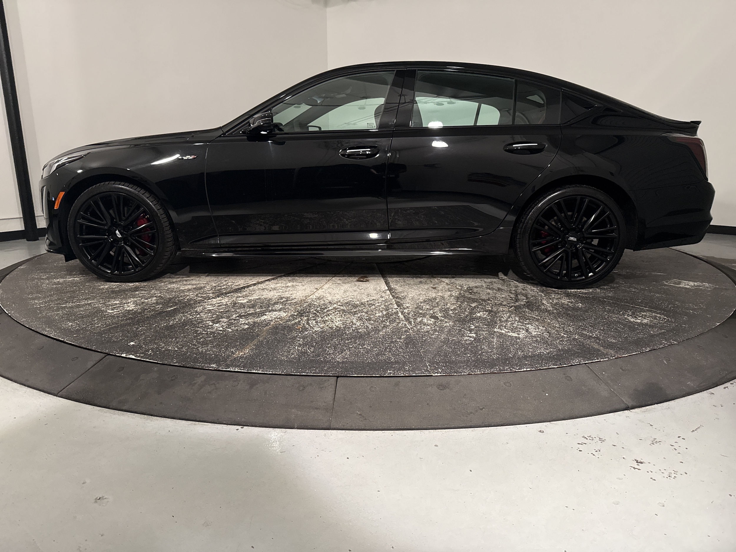 CADILLAC CT5-V