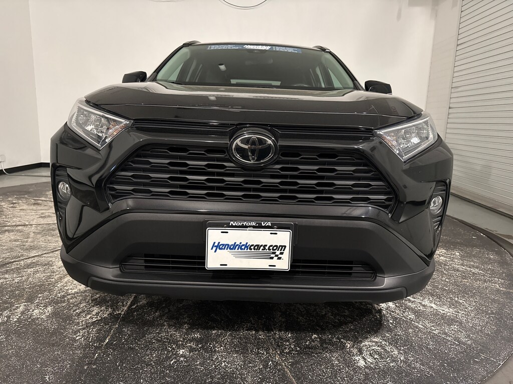Used 2021 Toyota RAV4 XLE SUV