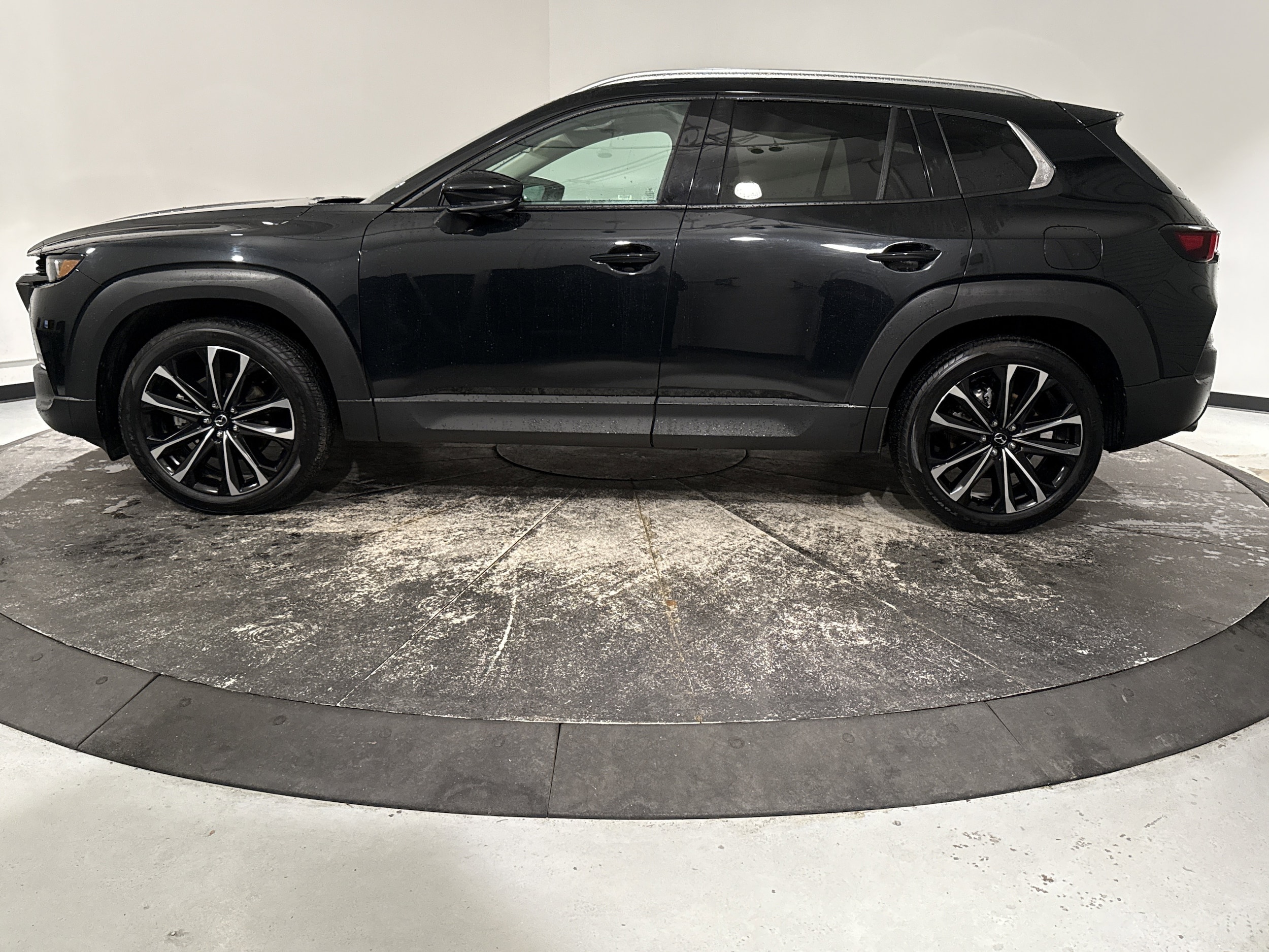 2025 Mazda CX-50 2.5 S Premium Plus Package photo 5