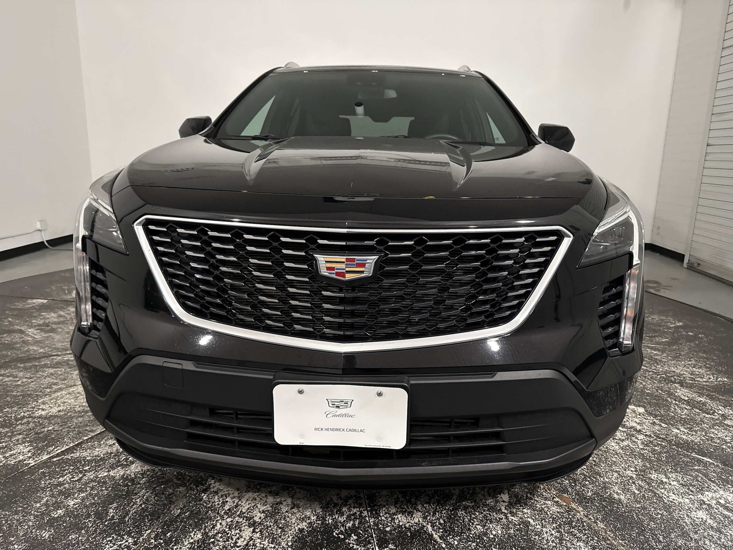 2022 CADILLAC XT4 AWD Luxury photo 2