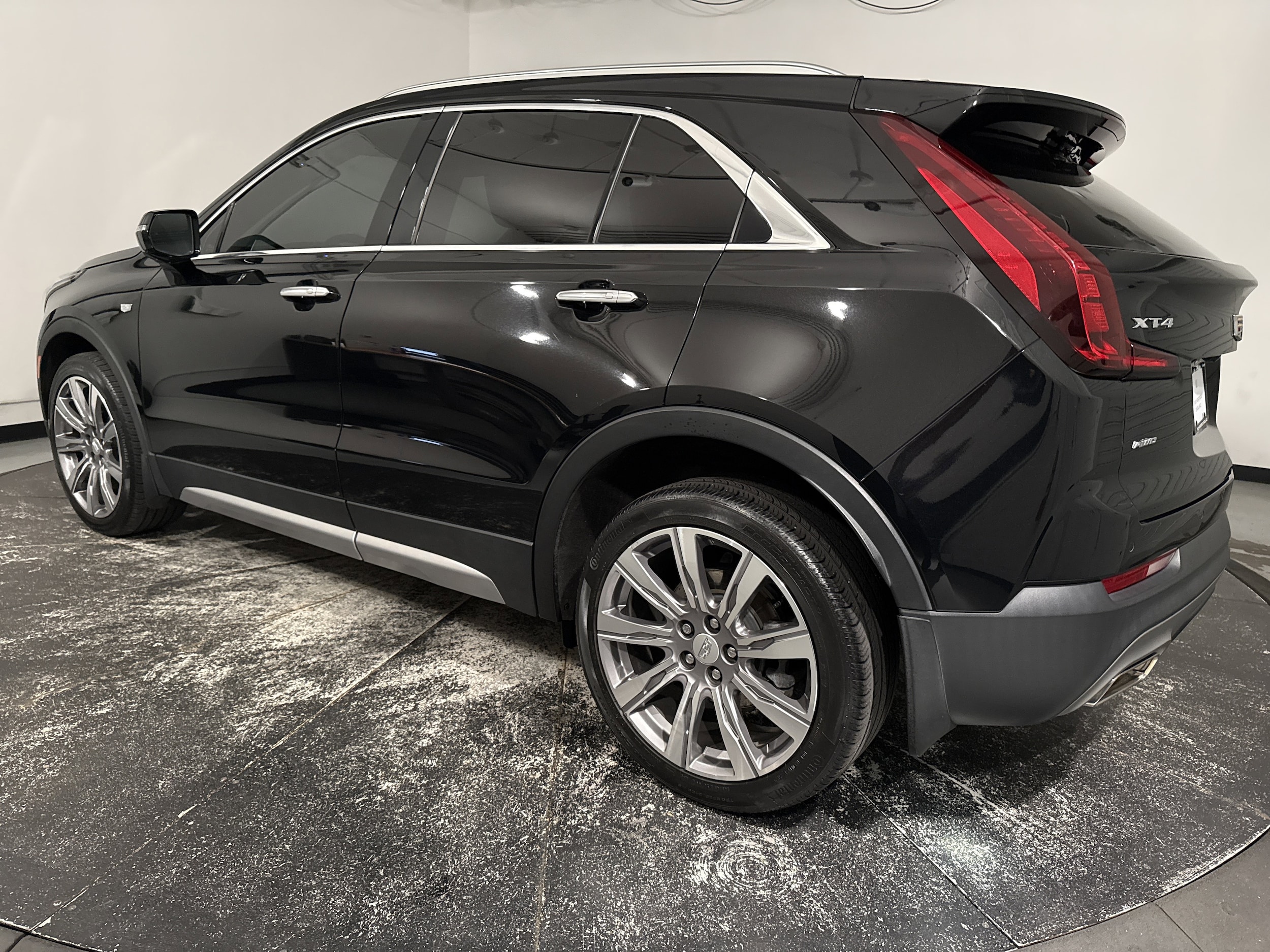 2023 CADILLAC XT4 AWD Premium Luxury photo 5