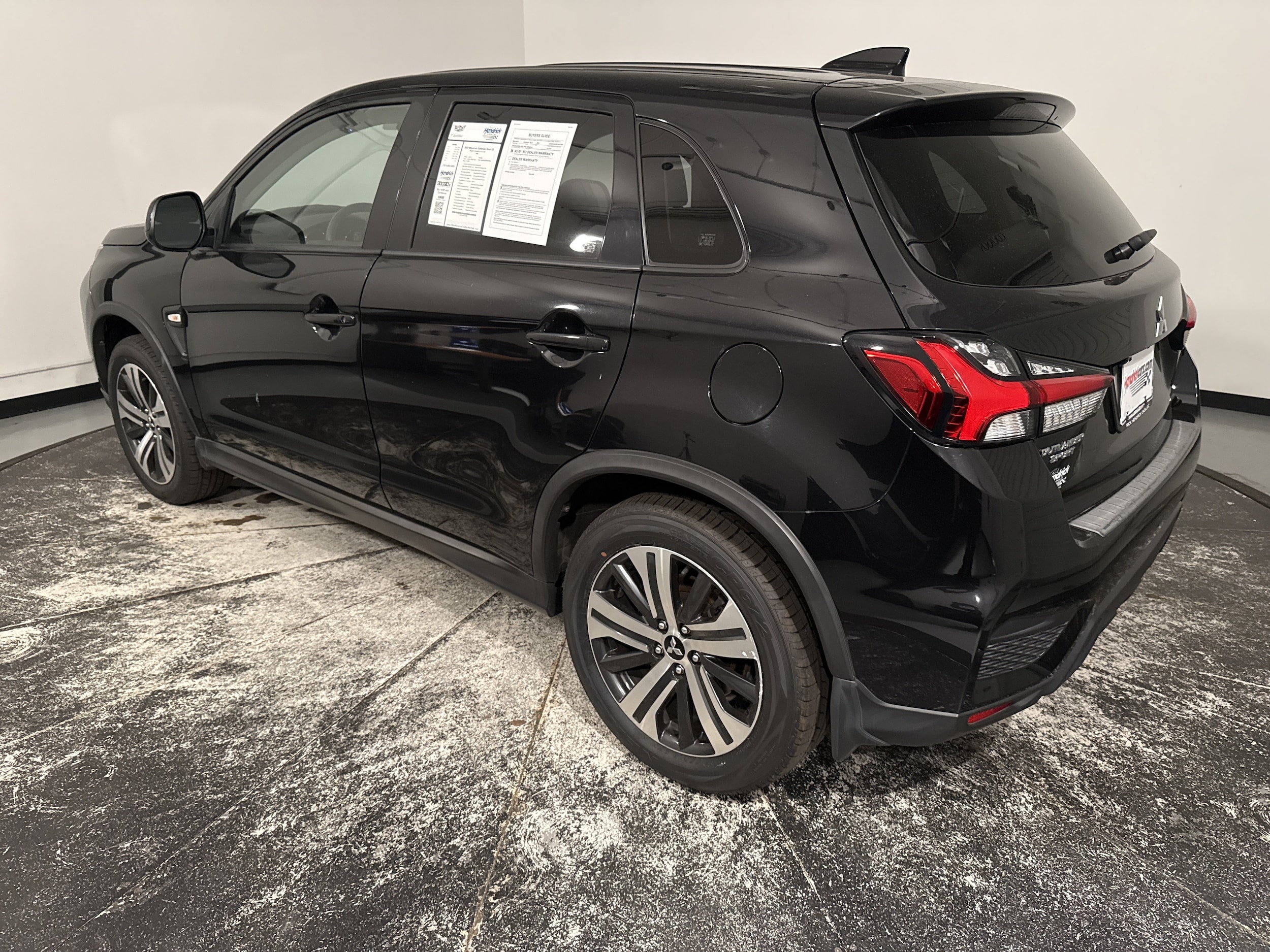 Mitsubishi Outlander Sport ES