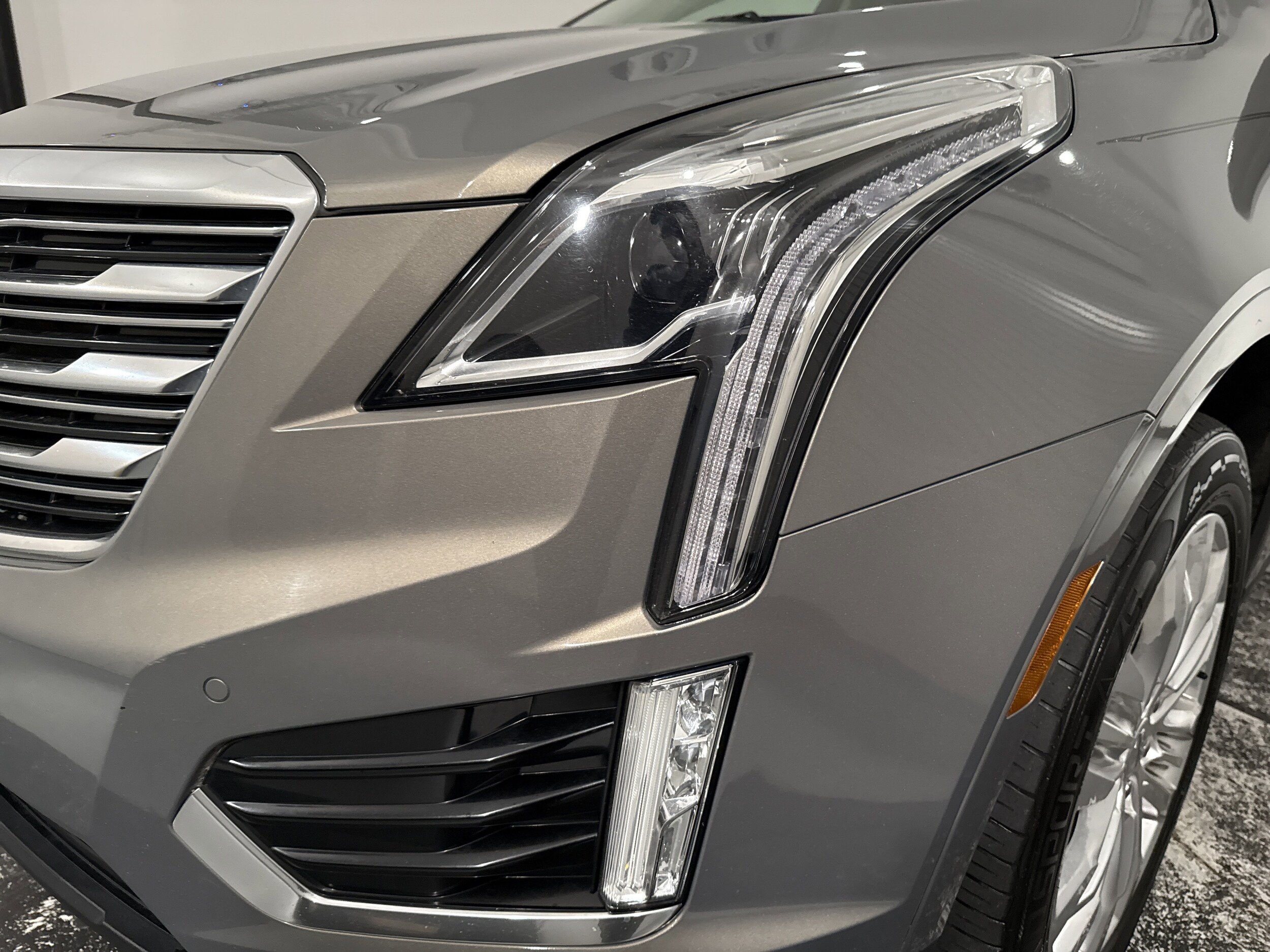2019 Cadillac XT5 Premium Luxury photo 4