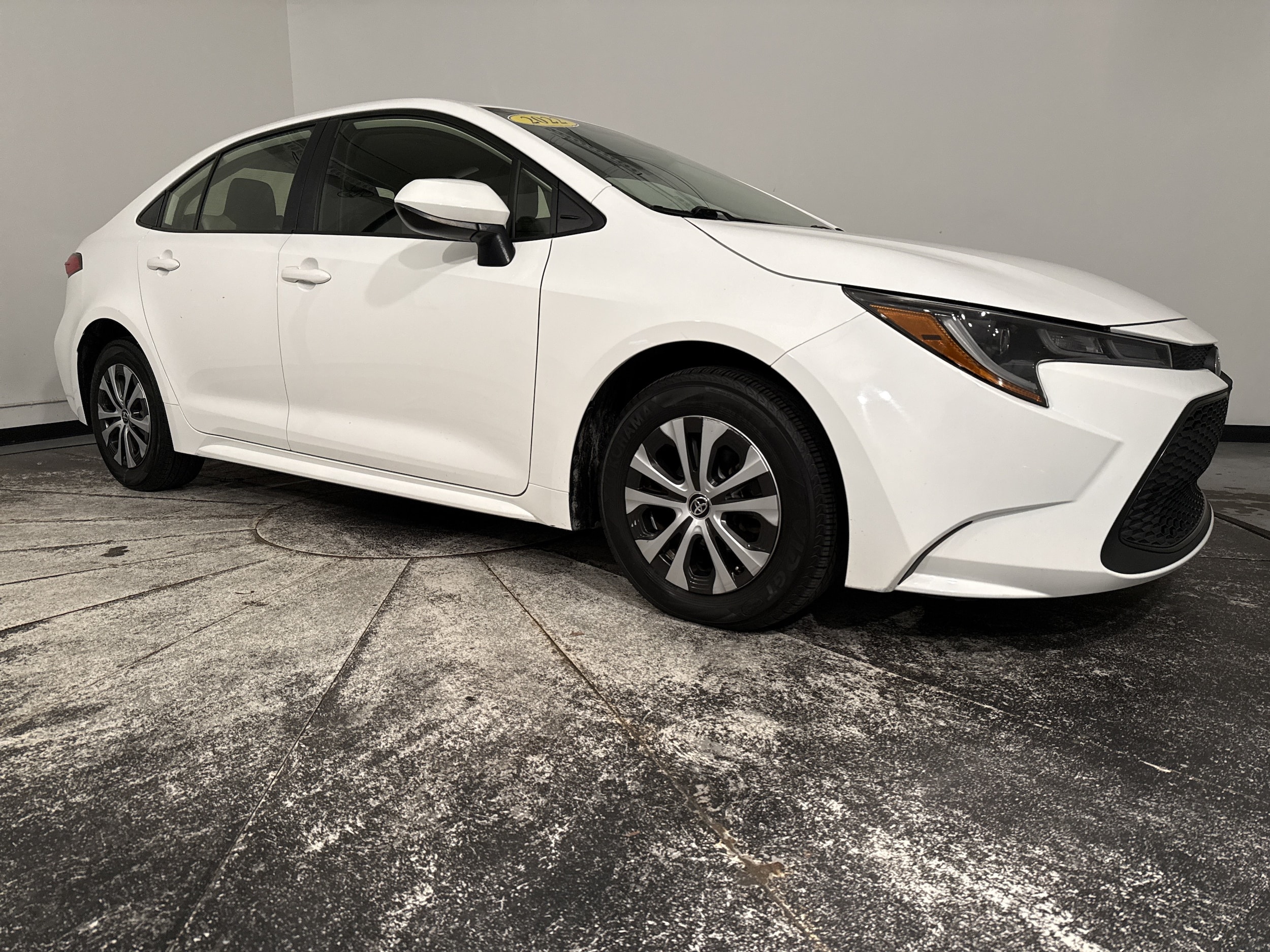2022 Toyota Corolla Hybrid LE