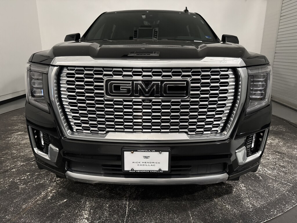 Used 2023 GMC Yukon XL Denali SUV