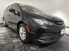 2018 Chrysler Pacifica LX Minivan