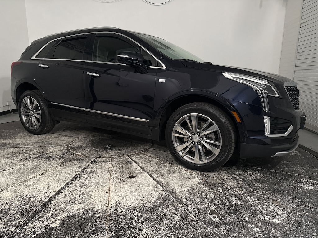Used 2022 CADILLAC XT5 FWD Premium Luxury SUV