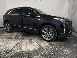 2022 CADILLAC XT5 FWD Premium Luxury SUV