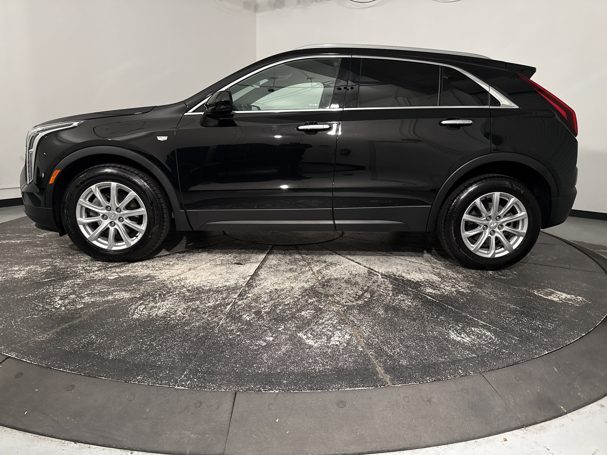 2022 CADILLAC XT4 AWD Luxury photo 5