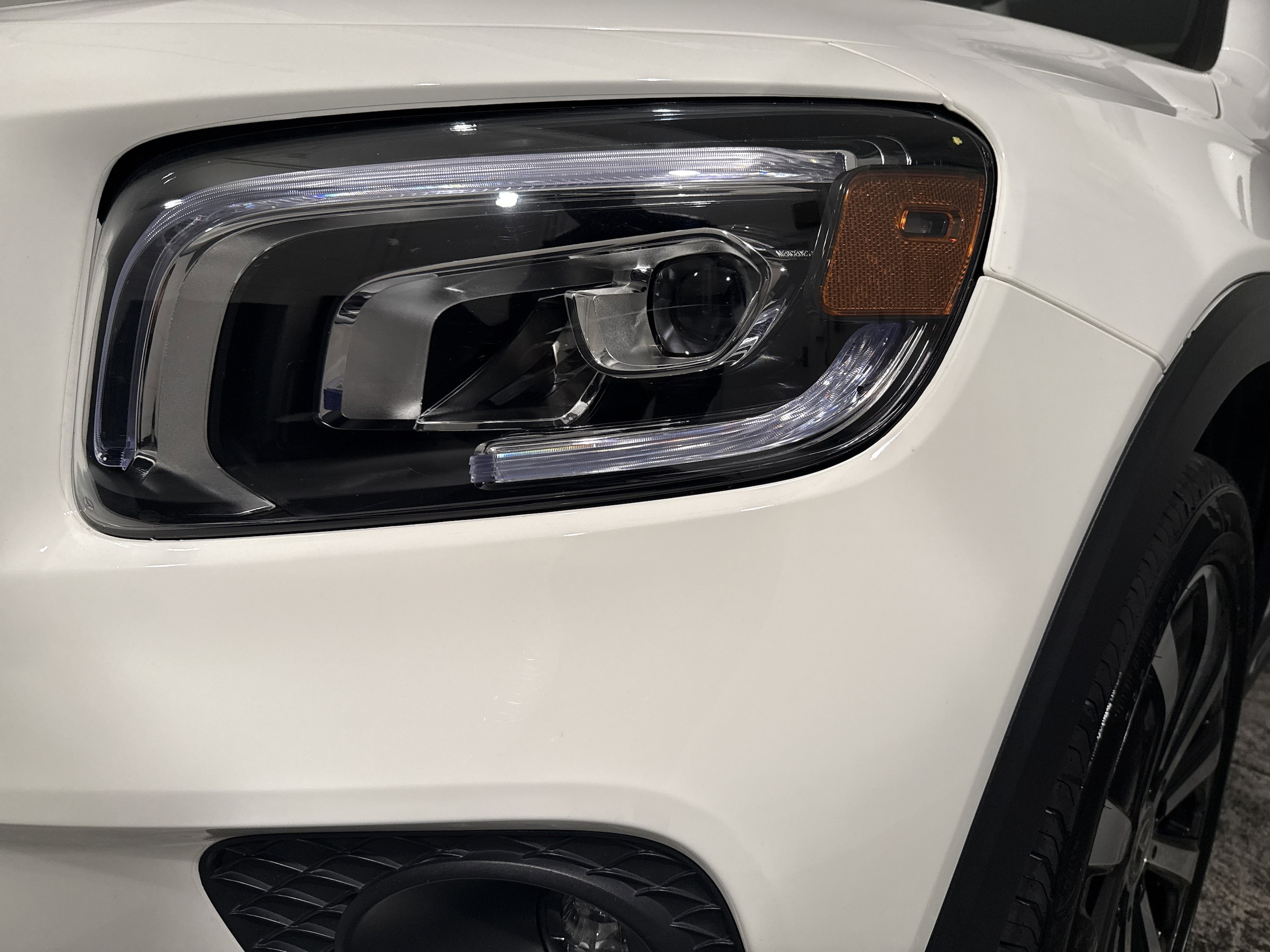 2021 Mercedes-Benz GLB 250 photo 4