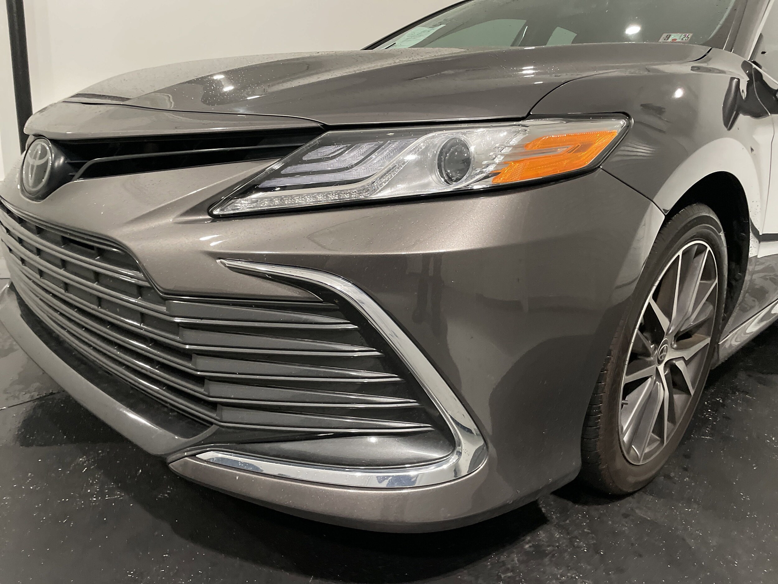 2023 Toyota Camry XLE photo 4