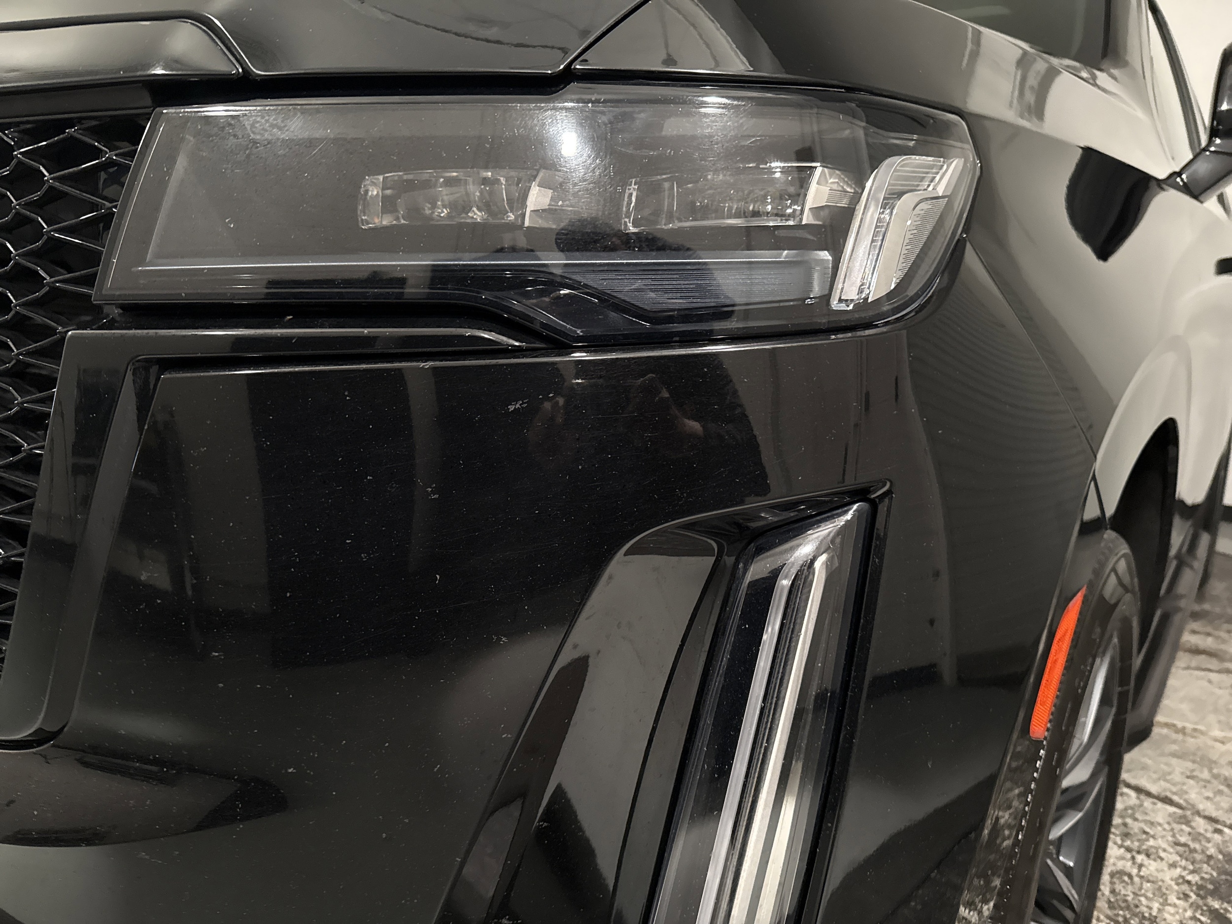 2023 CADILLAC Escalade 4WD Sport photo 4