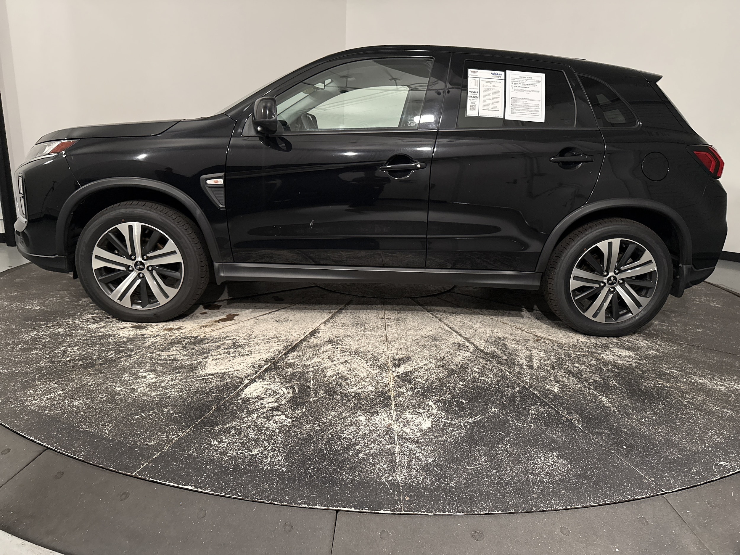 Mitsubishi Outlander Sport ES