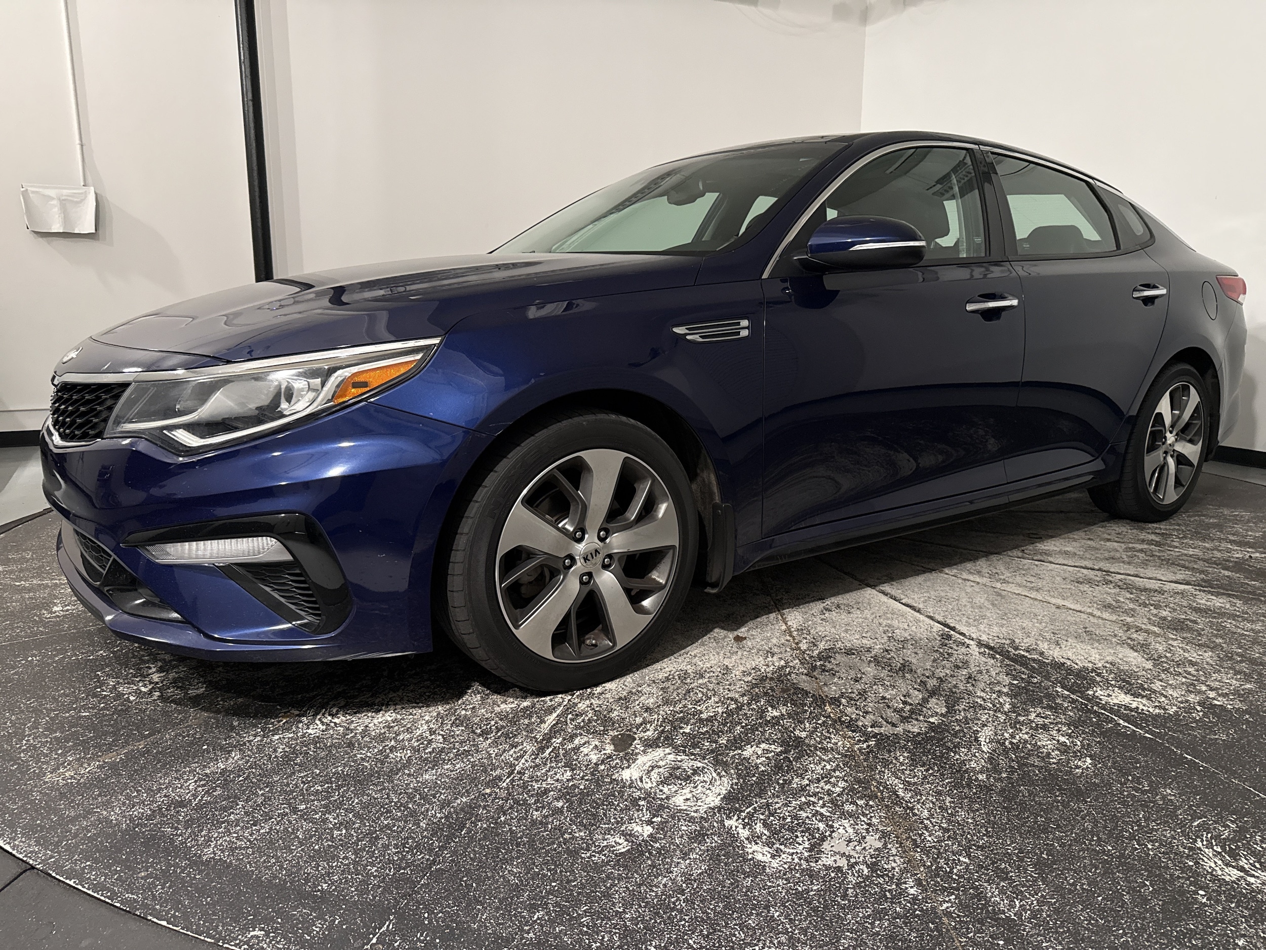 Kia Optima S