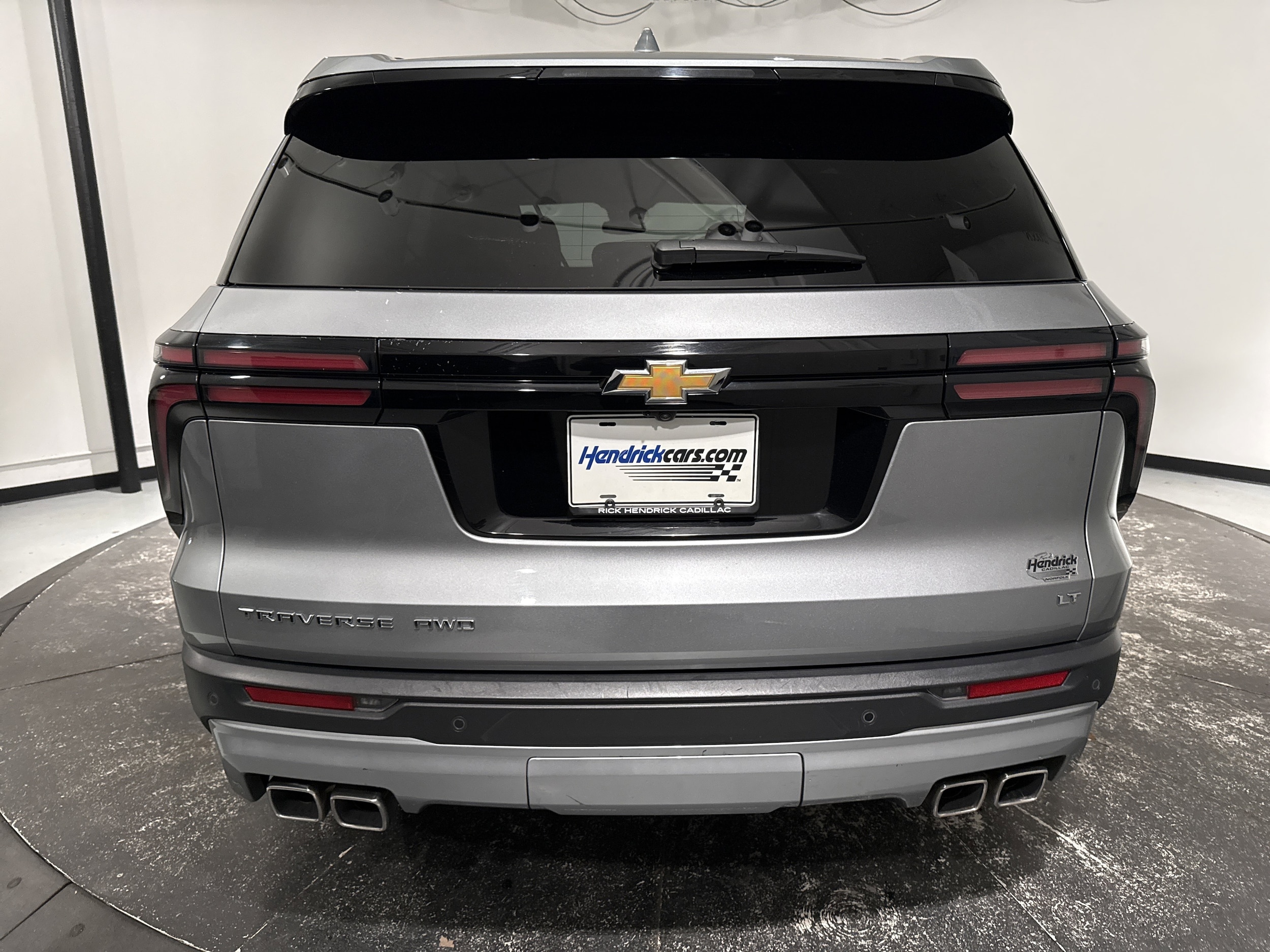 2024 Chevrolet Traverse AWD LT photo 6