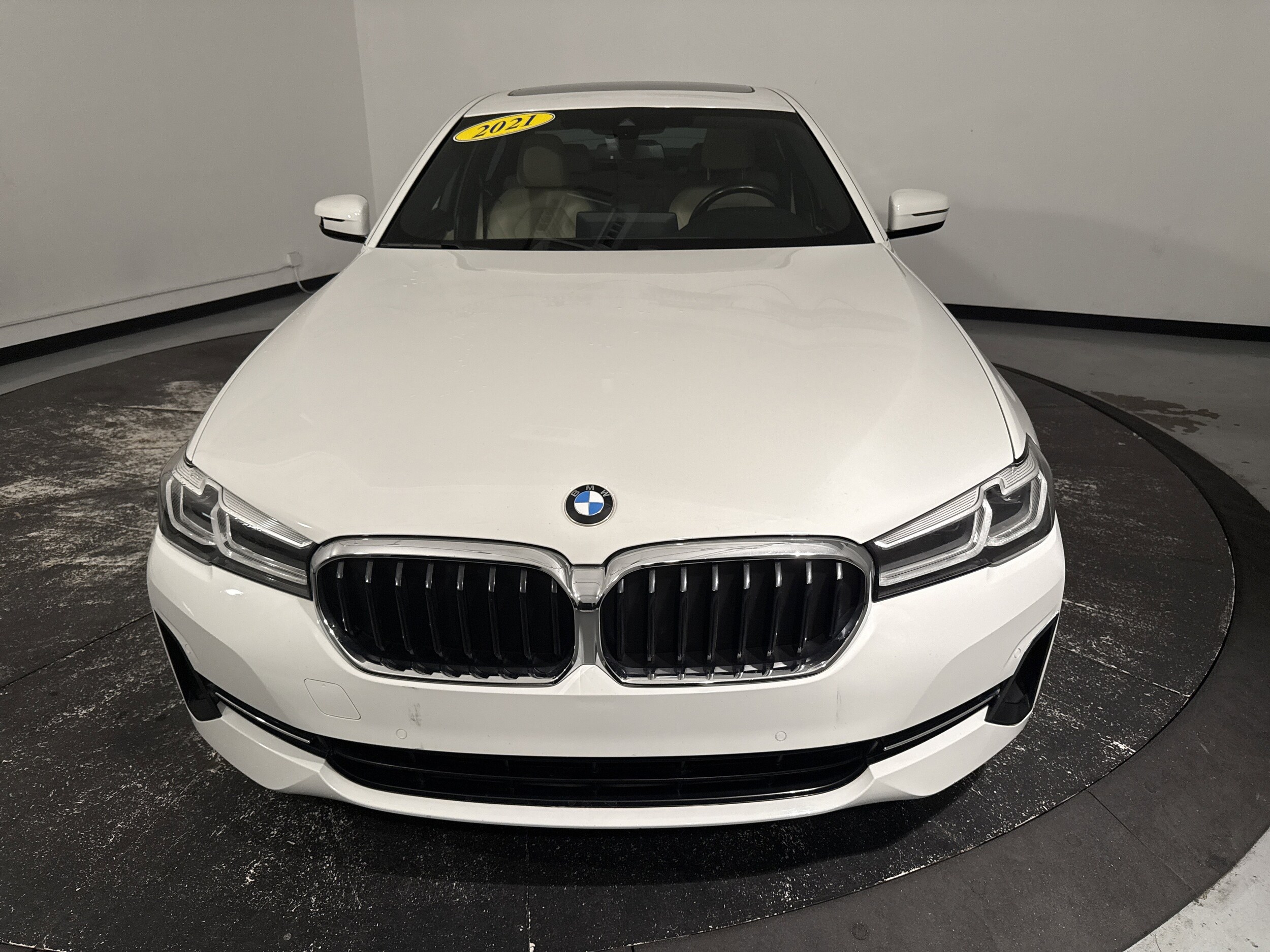 2021 Bmw 530i xDrive photo 2