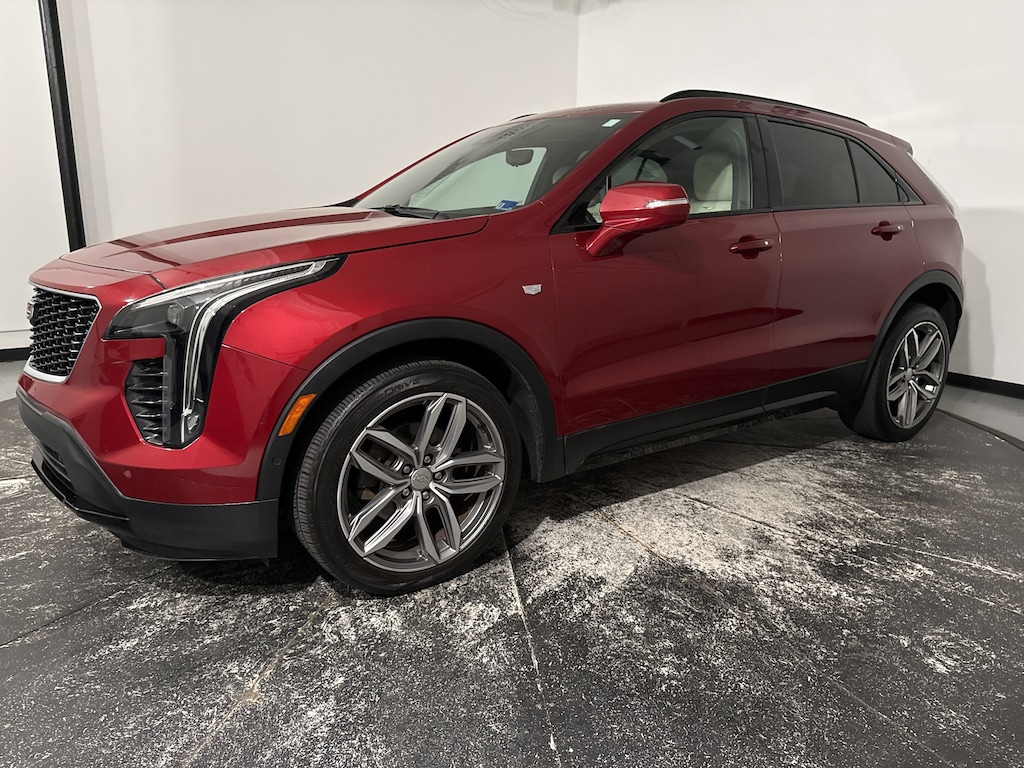 Used 2019 CADILLAC XT4 FWD Sport SUV