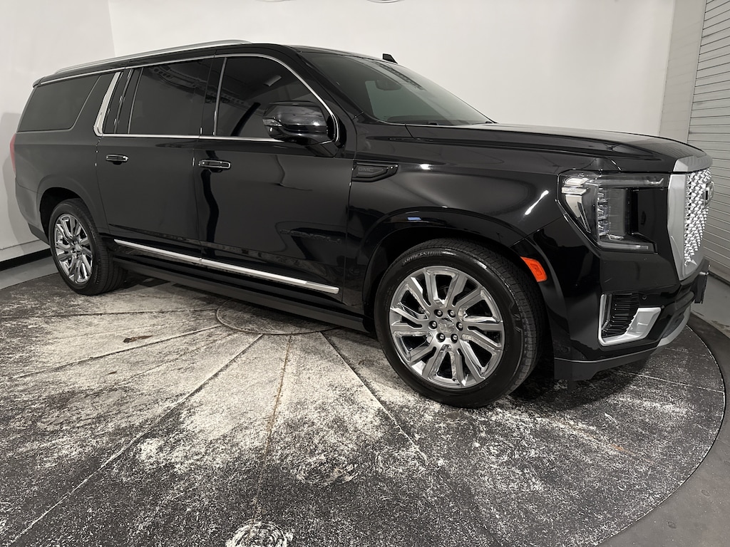Used 2023 GMC Yukon XL Denali SUV